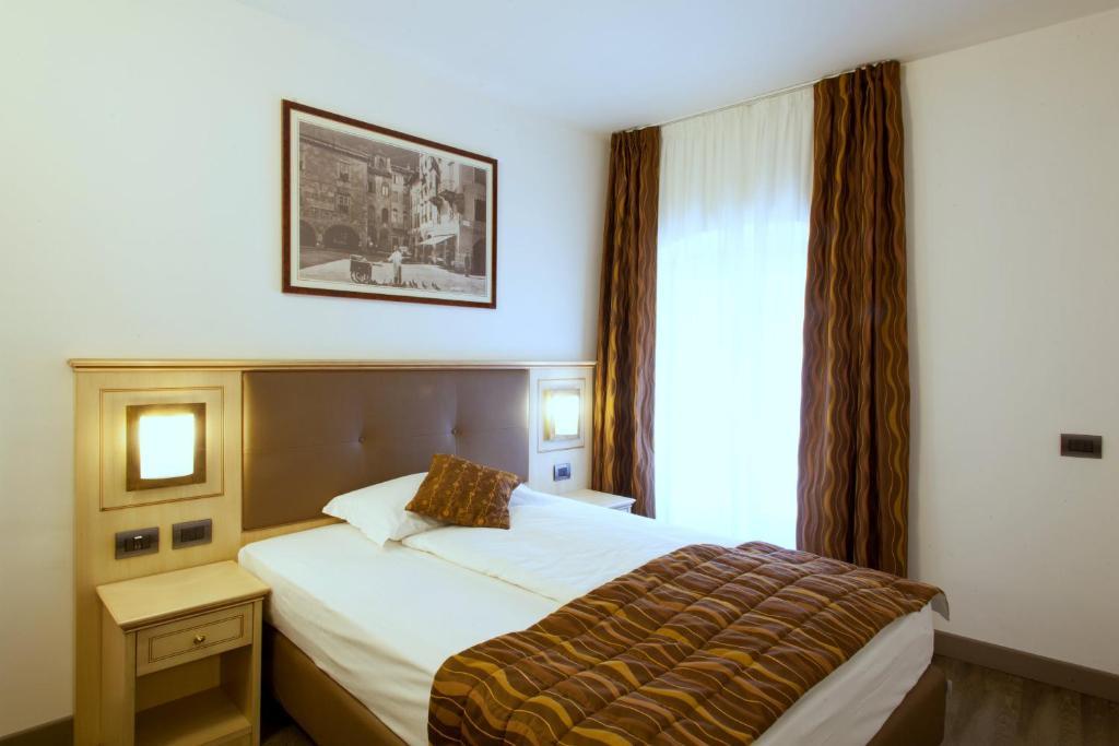 Hotel Portici - Romantik & Wellness Riva del Garda Chambre photo
